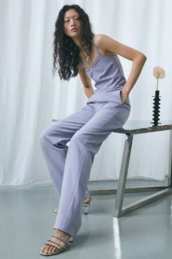 High-Waist Sleeveless Jumpsuit -Layer Outfit 11781202051147 2