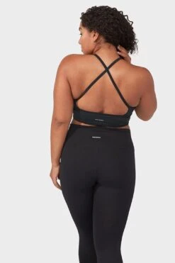 Essence Bra -Layer Outfit 13628999303226 4