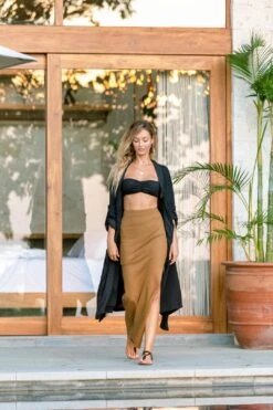 Scrunch Bra -Layer Outfit 14734770667607 6