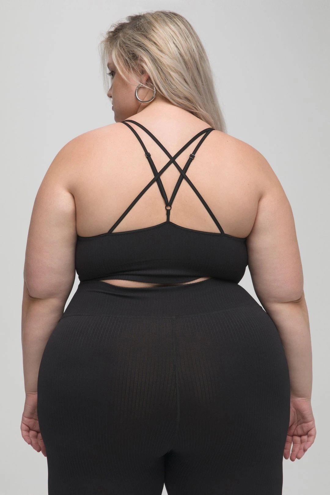 SEAMLESS RIBBED BRA | BLACK001 14 SEAMLESS RIBBED BRA | BLACK001 - Image 12