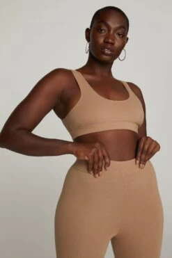 ESSENTIAL SCOOP BRA | PUTTY001 -Layer Outfit 15480537841747 4