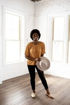 Cheery | Puff Sleeve Top | 2 Colors -Layer Outfit 15582473814090 5