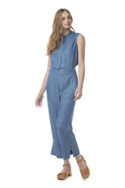 Crisp & Cool Jumpsuit 10 Crisp & Cool Jumpsuit -Layer Outfit 16247107256368 4