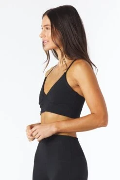 Contour Bra: Black -Layer Outfit 16668652273763 2