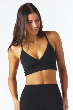 Contour Bra: Black -Layer Outfit 16668652339299 4