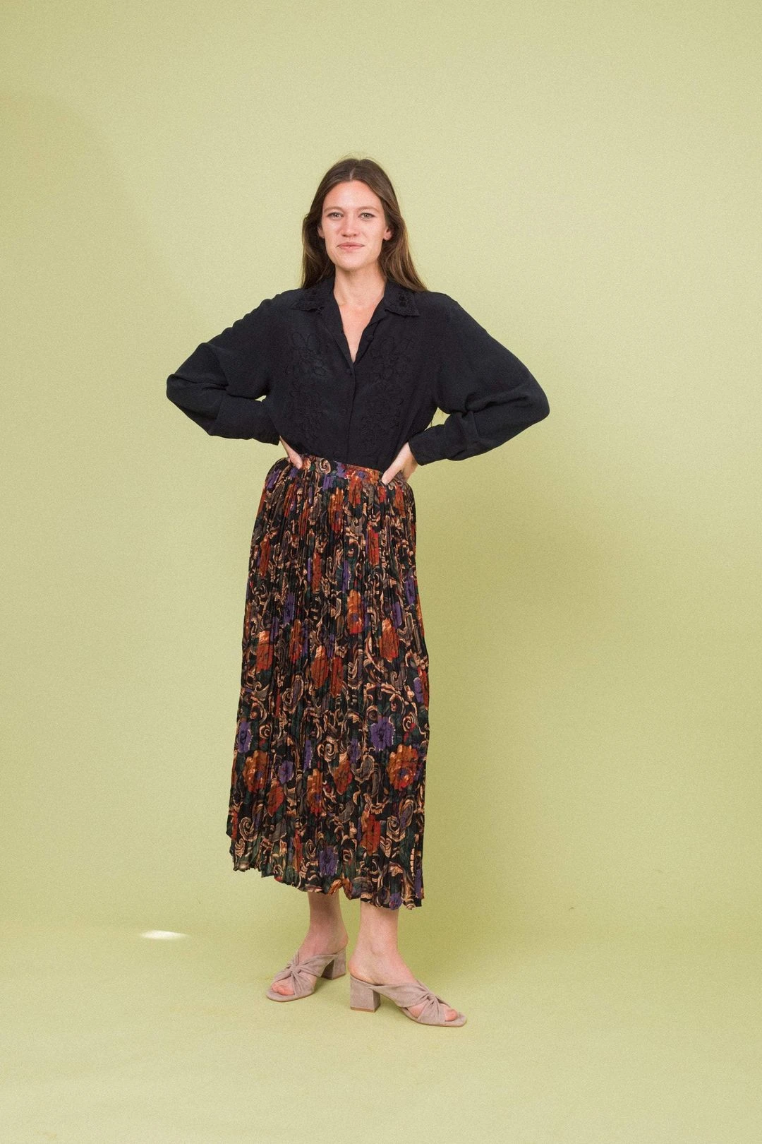 Vintage Floral Crinkle Chiffon Skirt (M) 5 Vintage Floral Crinkle Chiffon Skirt (M) - Image 3