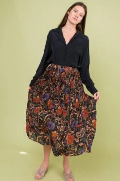 Vintage Floral Crinkle Chiffon Skirt (M) 15 Vintage Floral Crinkle Chiffon Skirt (M) -Layer Outfit 16907438227587 7