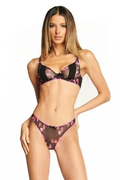 CRYSTAL BRA - BLACK FLORAL -Layer Outfit 17577557917792 4