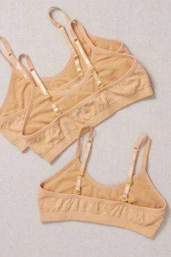 Chickadee Seamless Bra Bundle Of Three Basics Collection -Layer Outfit 17954852503718 4