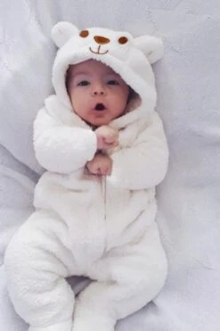 Autumn And Winter Sweet Bear Solid Printed Long-sleeve Baby Hoodie Jumpsuit