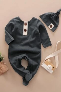 2PCS Lovely Solid Printed Baby Jumpsuit