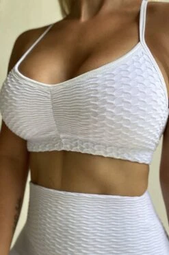 Scrunch Me Up Bra -Layer Outfit 22244792795306 4