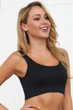 Anti-sweat Seamless Bra -Layer Outfit 22996143014076 3