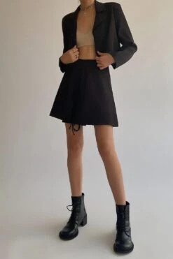 HAILEY RIBBED-KNIT SOFT CUP BRA - BEIGE -Layer Outfit 23020015288494 4