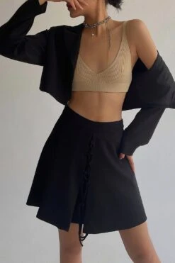 HAILEY RIBBED-KNIT SOFT CUP BRA - BEIGE -Layer Outfit 23020015485102 3