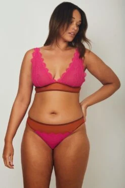 Natalie Lace High Apex Triangle Bra -Layer Outfit 23048322973890 6