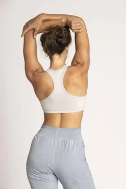 Racer-Back Bra -Layer Outfit 23508652097716 8