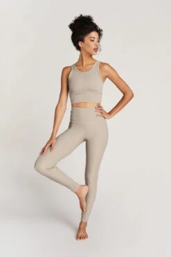 Piper Bra -Layer Outfit 23629224444060 12