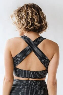 Mad Dash Game Changer Swim Crop -Layer Outfit 24098788835508 11