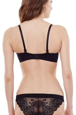 The Convertible Bra - Black -Layer Outfit 2596119052379 7