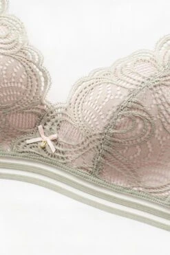 Love Me Tender Push-Up Bra Set (Black) -Layer Outfit 2616014209070 5