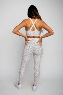 Max Sports Bra - Sicily -Layer Outfit 27959847157847 3