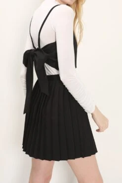 Lilly Pleated Skirt -Layer Outfit 27999558303829 5