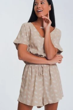 Elasticated Waist Jumpsuit In Beige 12 Elasticated Waist Jumpsuit In Beige -Layer Outfit 28033576108066 5