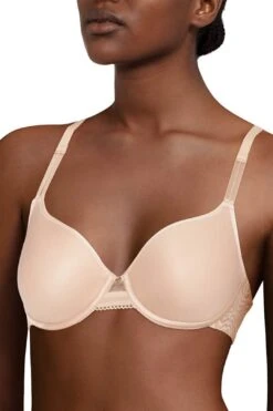Chantelle C Jolie Smooth Custom Fit Bra 13B6 -Layer Outfit 28067506421869 4