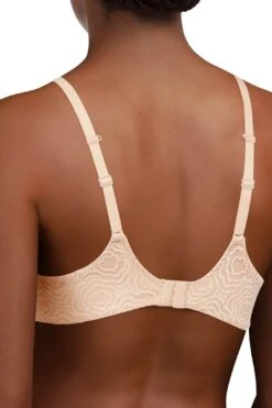 Chantelle C Jolie Smooth Custom Fit Bra 13B6 -Layer Outfit 28067506618477 7