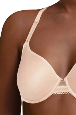 Chantelle C Jolie Smooth Custom Fit Bra 13B6 -Layer Outfit 28067506684013 6