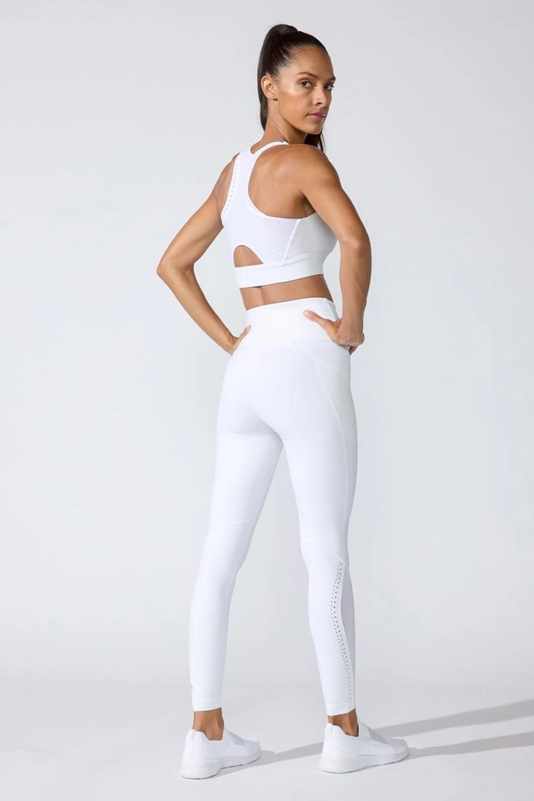 Pure Recycled Nylon Medium Support Bra 9 Pure Recycled Nylon Medium Support Bra - Image 7