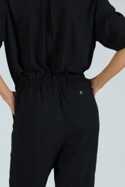 Crepe Georgette Jumpsuit - Black -Layer Outfit 28172916654159 5