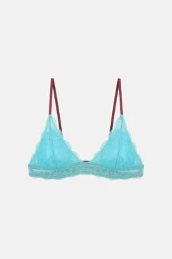 Ebba Lace Padded Bralette -Layer Outfit 28225439695042 5