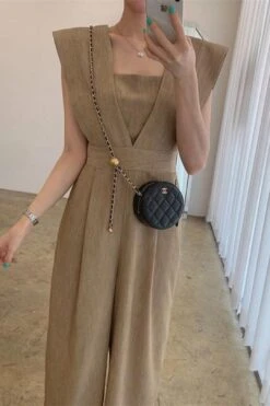[Korean Style] Reaz Solid Color Sleeveless Wide Leg Romper Jumpsuit -Layer Outfit 28265001582663 9