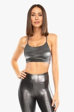 Sweeper Glaze Sports Bra - Shimmer -Layer Outfit 28292138762314 2