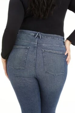 GOOD WAIST CROP TACKED HEM | BLUE677 -Layer Outfit 28350298587219 11