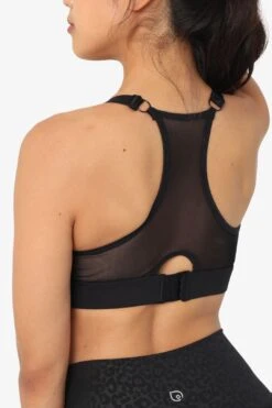 Lucie - HIIT Scalloped High Impact Nursing Sports Bra (Noir) -Layer Outfit 28377596199030 3