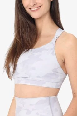 Venice 2 Ultimate Support Full Coverage Nursing & Pumping Sports Bra (White Camo) 23 Venice 2 Ultimate Support Full Coverage Nursing & Pumping Sports Bra (White Camo) -Layer Outfit 28381022290038 4