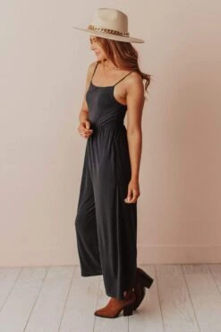 Vivienne Jumpsuit Dark Grey -Layer Outfit 28409297338457 3