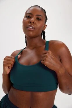 Globe Lou Bra -Layer Outfit 28503588765759 4