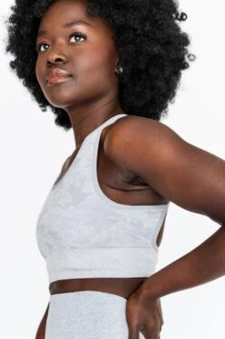 Seamless Camo Sports Bra 40 Seamless Camo Sports Bra -Layer Outfit 28617948495974 6