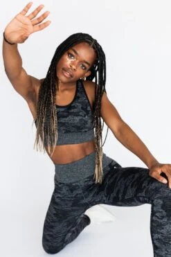 Seamless Camo Sports Bra 33 Seamless Camo Sports Bra -Layer Outfit 28617948692582 4