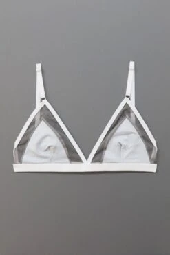 Contrast Bra In Concrete -Layer Outfit 28701398302899 3