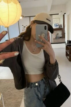 [Korean Style] 3 Colors Soft & Stretchy U-Neck Crop Tank Top -Layer Outfit 28705279377479 8