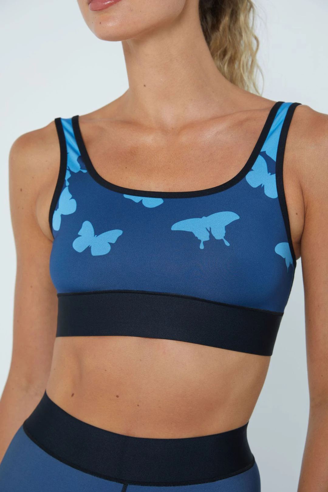 Cor® Reverse Monarch Scoop Neck Bra 6 Cor® Reverse Monarch Scoop Neck Bra - Image 4