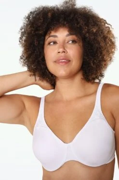 Bali® Passion Comfort Minimizer Underwire Bra