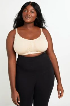 FOREVER Plus Size Seamless Maternity Bra -Layer Outfit 28818530959496 7