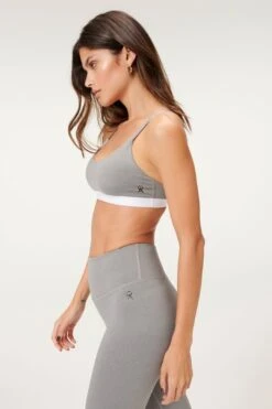 ICON SCOOP RACER BRA | HEATHER GREY001 22 ICON SCOOP RACER BRA | HEATHER GREY001 -Layer Outfit 28823266066515 3