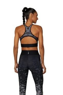 Get It Fast Shimmer Blaze Terrain Bra -Layer Outfit 28852261257318 3